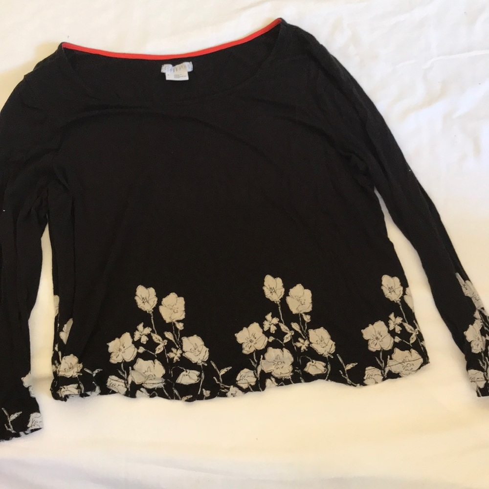Light weight quarter sleeve